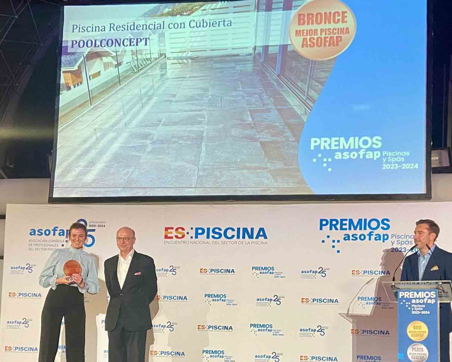 Premio de Bronce al Mejor Proyecto de Piscina Residencial con Cubierta por ASOFAP. Un Reconocimiento a PoolConcept